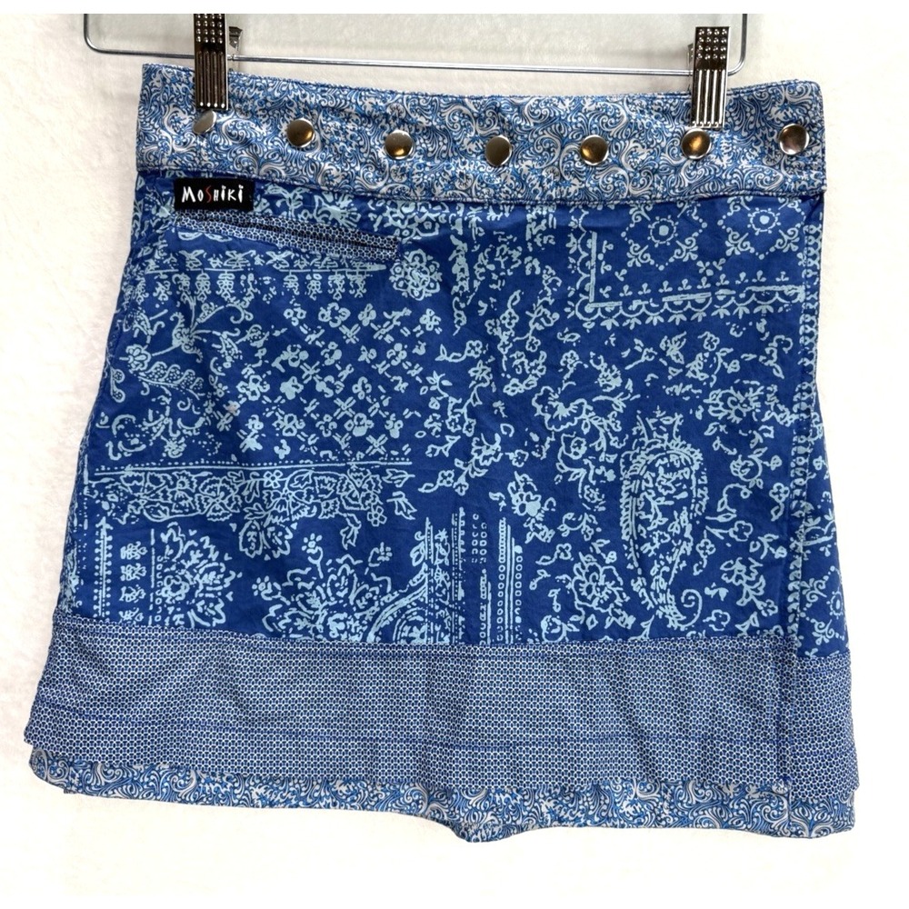 Moshiki Reversible Wrap Mini Skirt Adjustable Snap Waist Blue Paisley Print